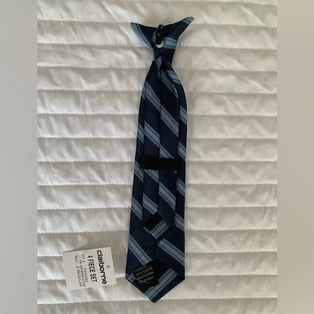 NWT Claiborne Suit Set Boys Size 6R Blue Gray 4 PC Vest Shirt Pants Clip On Tie